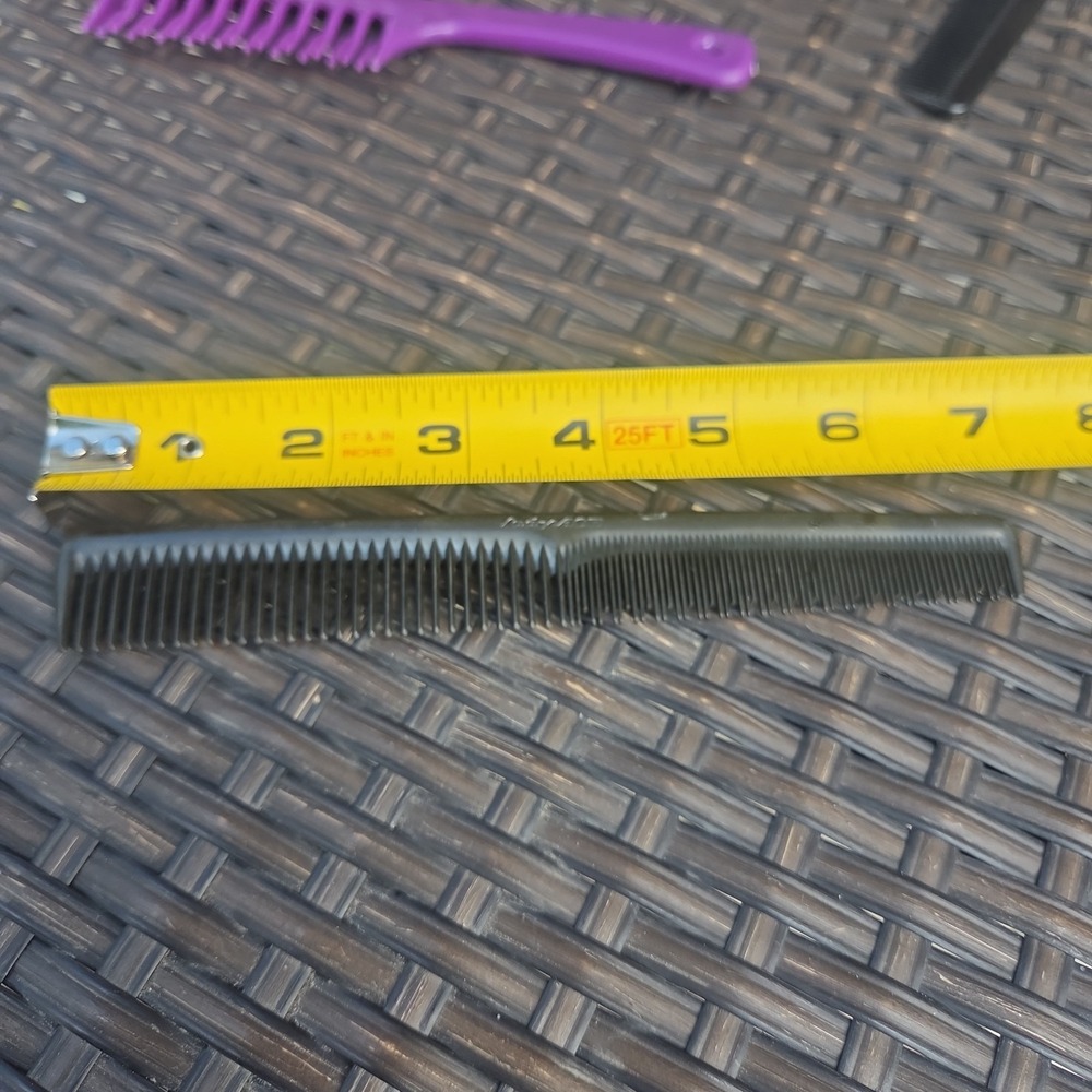 Vintage Lady Ace 7" Pick Comb Black